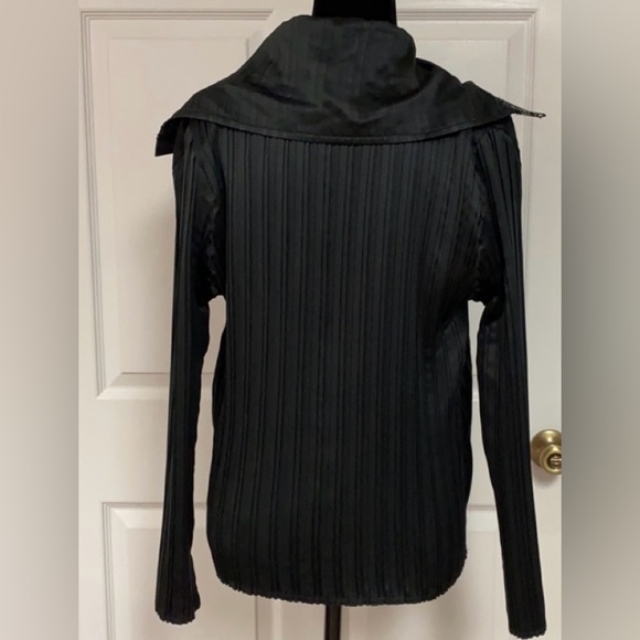 Julia Lane black & white animal pattern reversible jacket -Size Medium - Picture 5 of 16